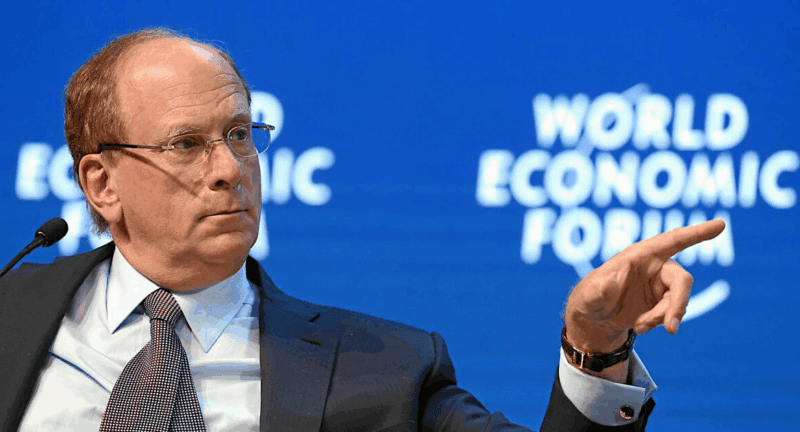 Larry Fink, autore delle lettere che influenzano il capitalismo mondiale, al World Economi Forum